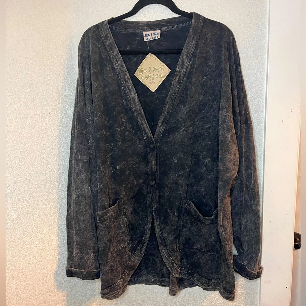 NWT Liz and Jane Cardigan Grey Stonewashed Made in USA Size M/L 100% Cotton